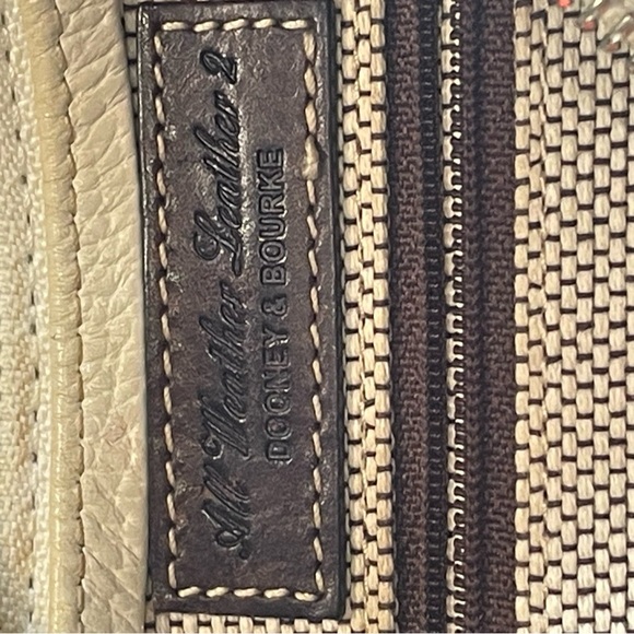 Doony & Bourke Cream and Brown Hobo Bag  shoulder purse. Pre-owned. Has wear. - Picture 4 of 15